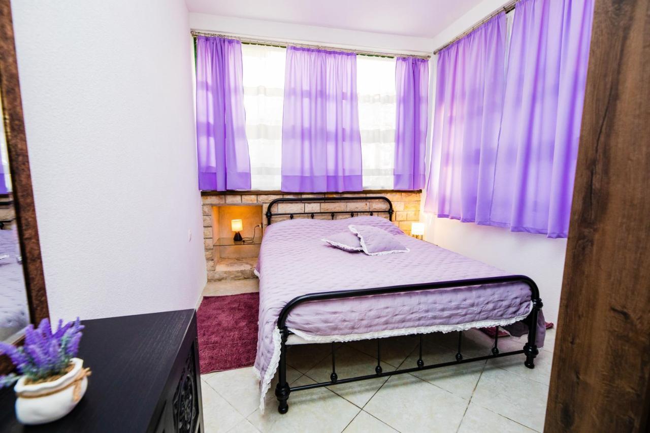 Ferienwohnung Glicinia Šibenik Exterior foto